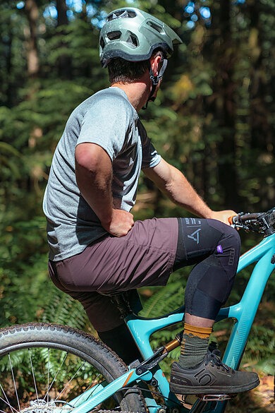 Mountain bike shorts with knee pads cheap
